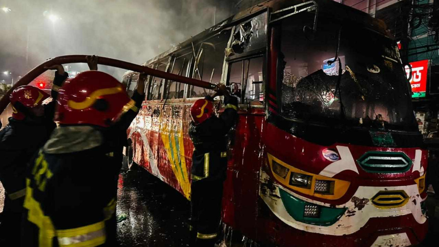 manzil-bus-fire