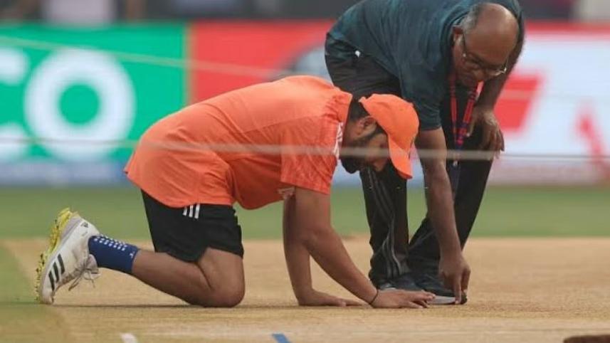 India accused of changing pitches, Daily Mail report says