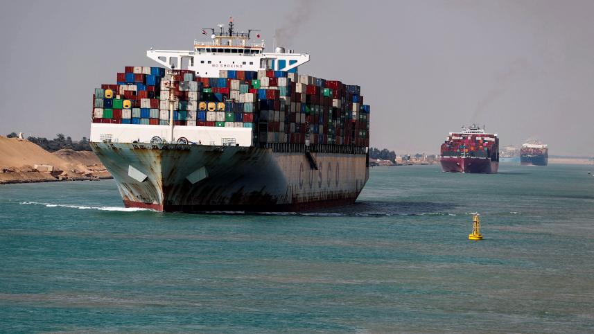 red-sea-tanker-suez-canal.jpg
