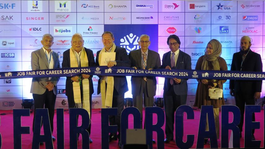 formal_opening_of_job_fair.jpg