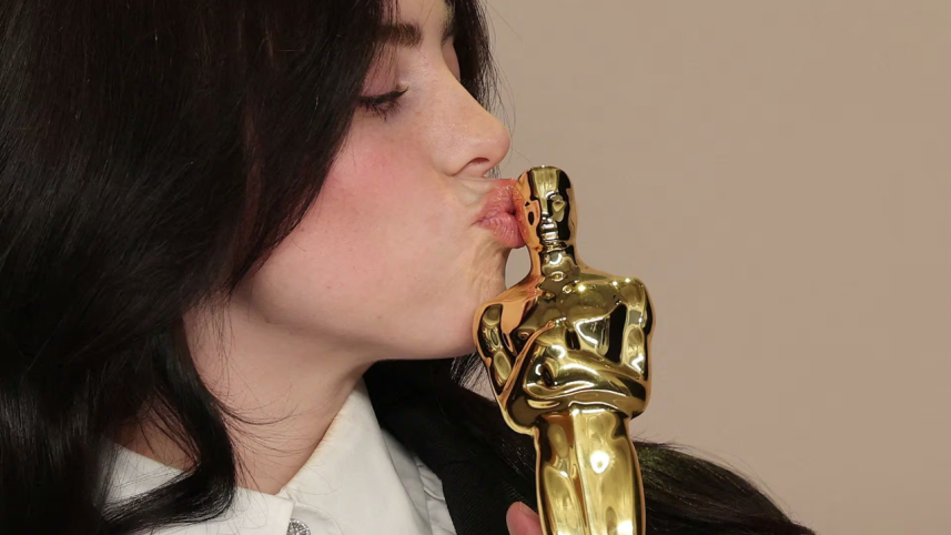 billie_elish_2.png