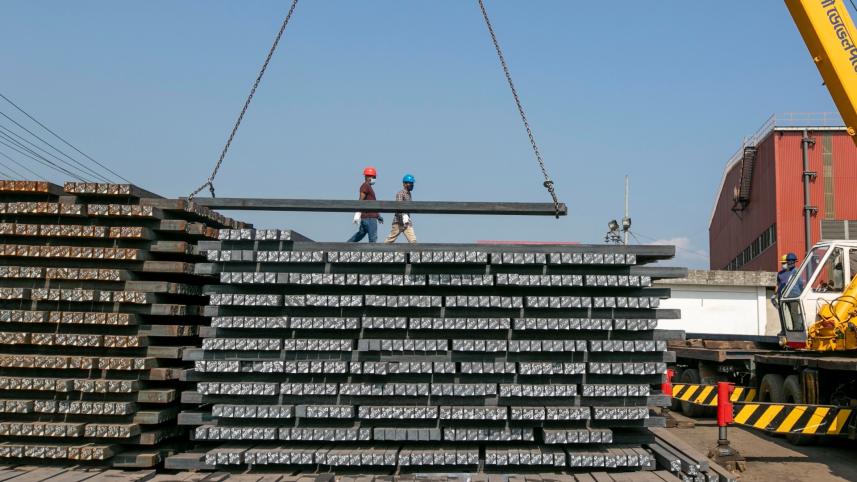 Steel sector's operational costs jump 65%