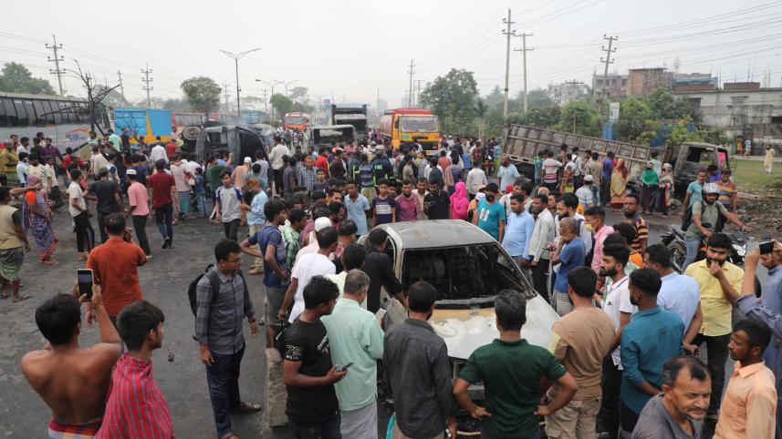 Dhaka-Aricha Highway Oil Tanker Fire