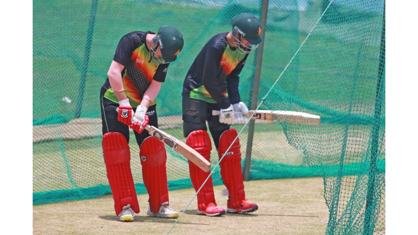 zimbabwe_batters.jpg