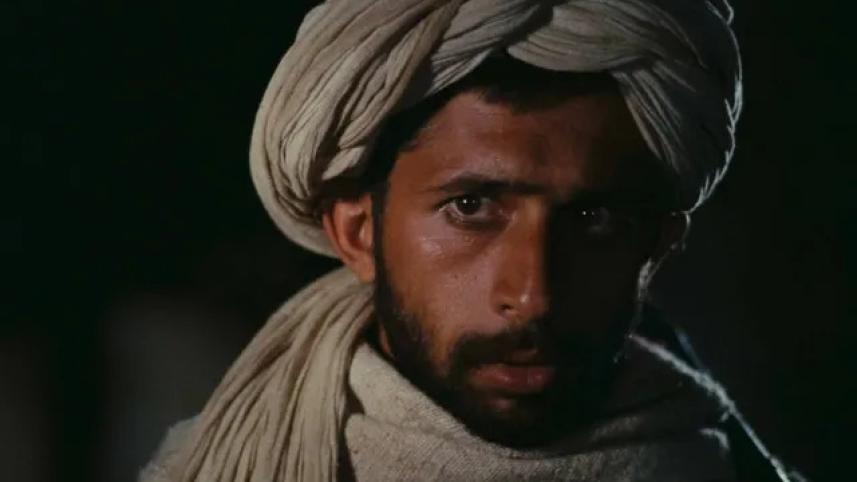 _133316083_manthanfilmsstills4.jpg.jpg
