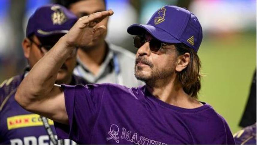 Why was SRK rushed to the hospital?
