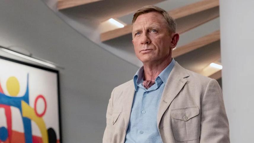 daniel-craig-knives-out.jpg