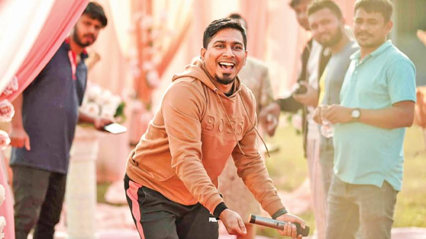 Ome's ‘Female 4’ secures booking record 