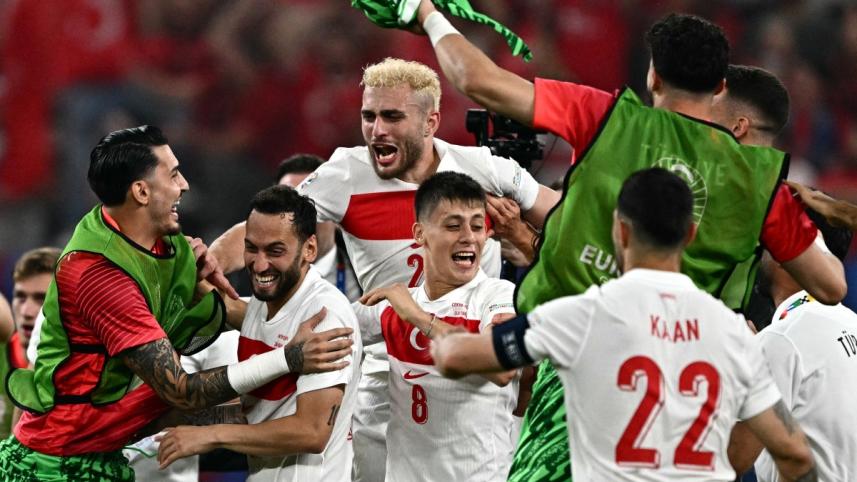 afp_20240626_34zj2tn_v1_preview_footballuefaeuro20241stroundday3groupfczechrepu.jpg