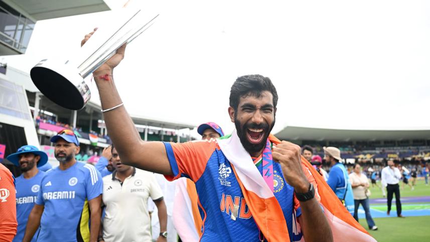 bumrah_trophy_30062024_dda9_nab.jpg