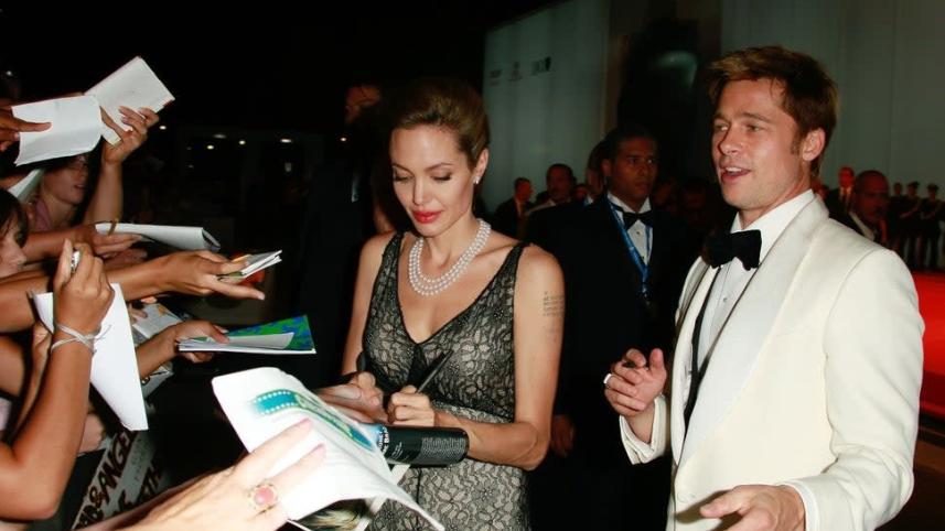 angelina_jolie_and_brad_pitt_at_venice_film_festival_2007.jpg