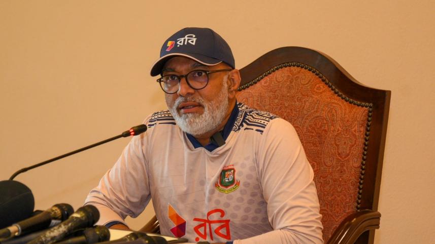Bangladesh coach Chandika Hathurusingha 