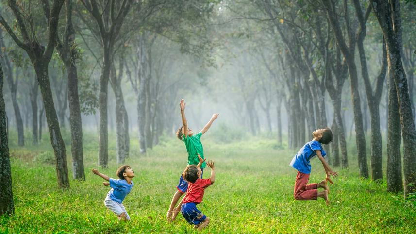 Why doing everything for your kids is a recipe for disaster        robert-collins-tvc5imo5pxk-unsplash.jpg