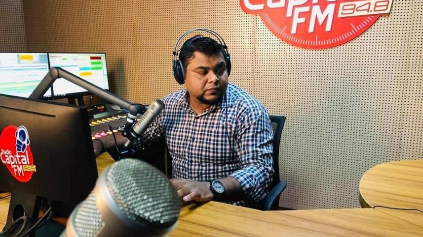 Radio’s last stand: Can FM survive in a digital world? 