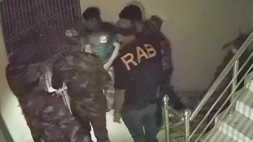 6 held over robbery posing as security forces in Mohammadpur