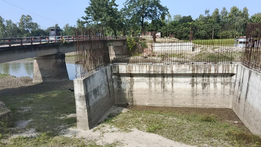 ratnai-river.jpg