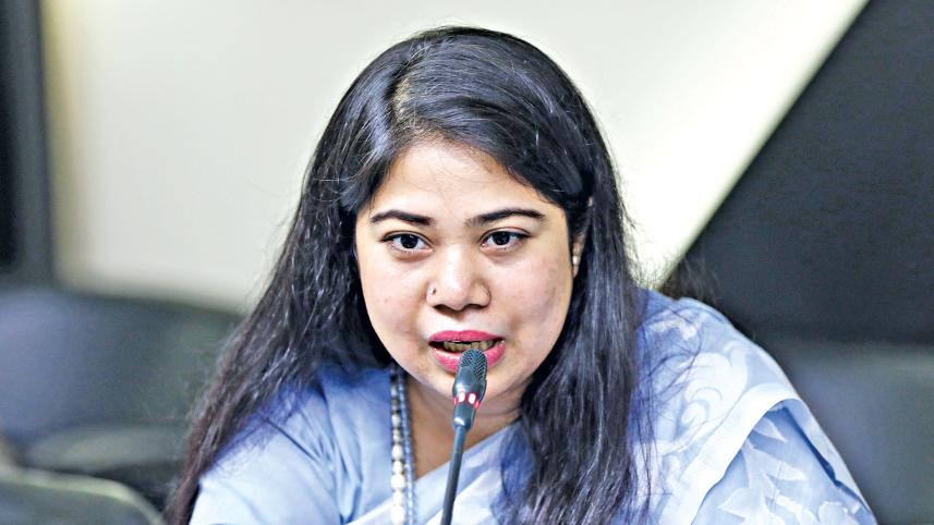 esrat-karim-eve.jpg