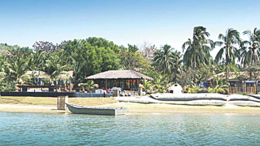 the_mer-peoples_songs_-_mermaid_beach_resort_3.jpg