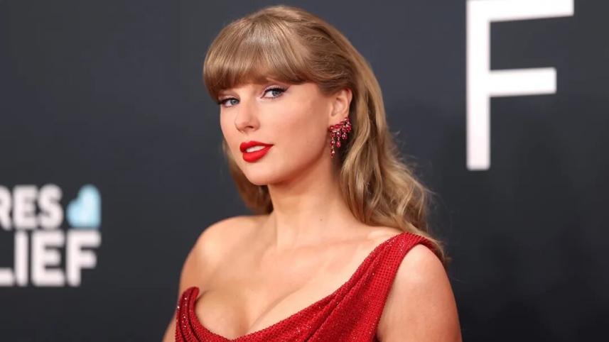 Two arrested for stealing and flipping Taylor Swift concert tickets for $600k