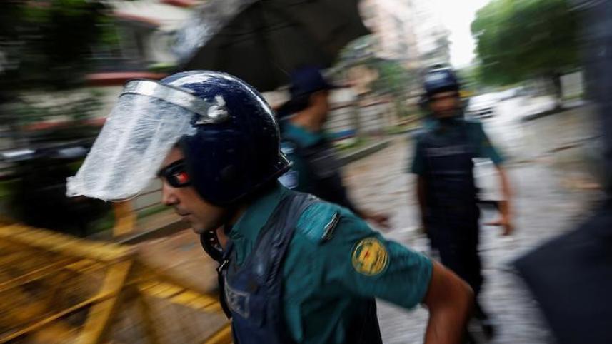 reuters_file_photo_of_bangladesh_police