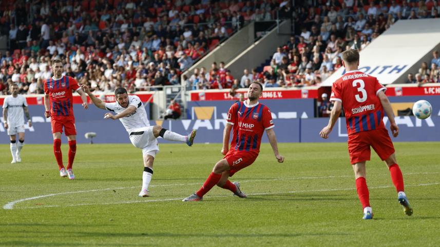 2025-04-05t152240z_190191770_up1el4516pqv5_rtrmadp_3_soccer-germany-hdh-lev-report.jpg