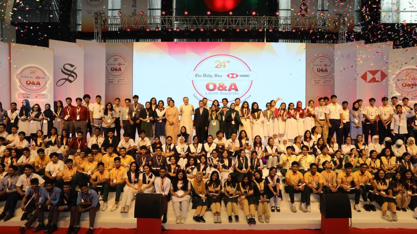 Awardees at the O and A level award ceremony