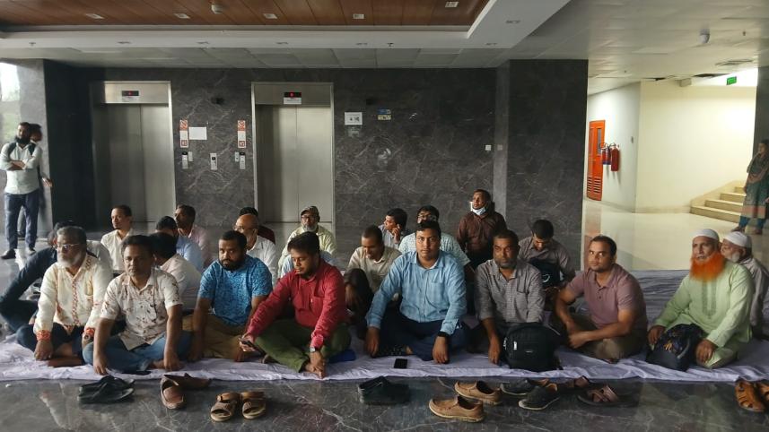 nbr sit in.jpg