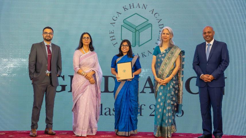 aribah_farzin_awardee_of_excellence_photo_credit_-_akad_abrar_faiyaz_niloy.jpg