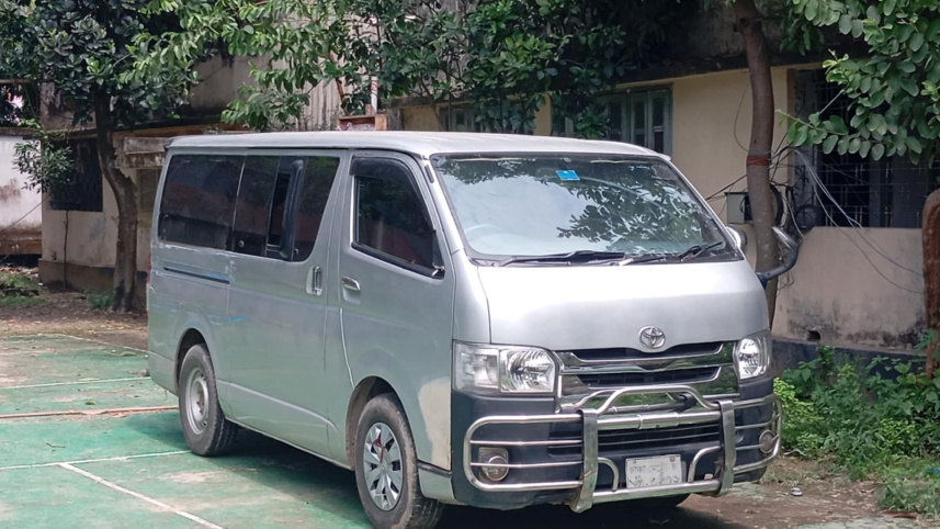 microbus_of_the_robbers.jpg