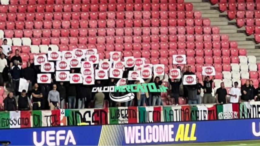 italy_fans.jpg