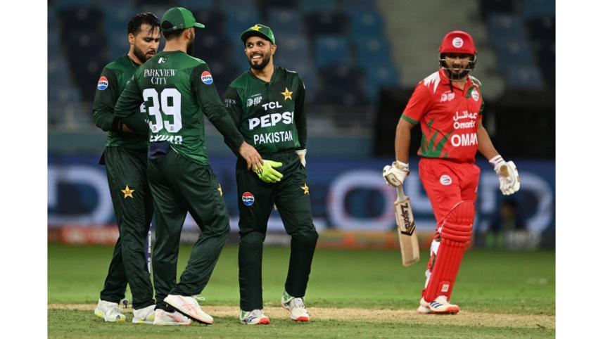 pak_vs_oman.jpg