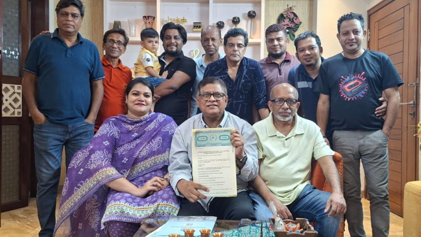 azam_khan_uccharon_3.jpg