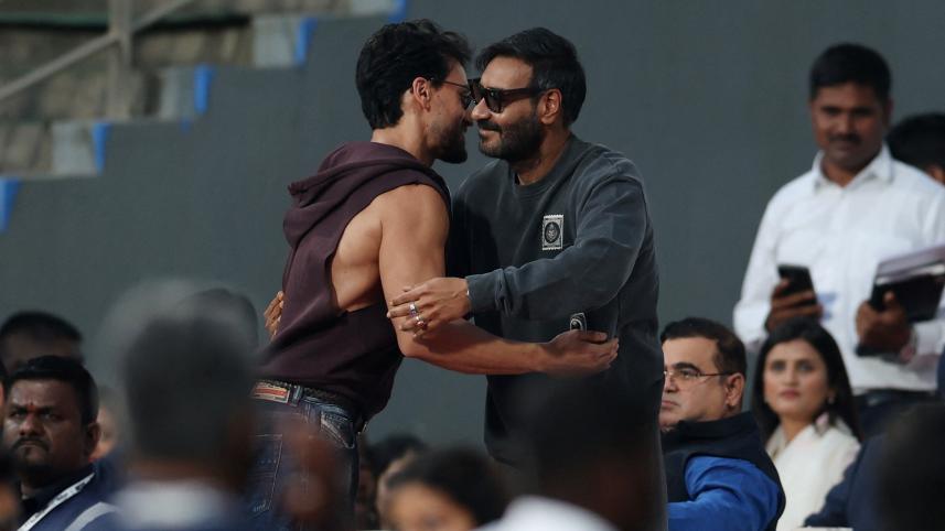 2025-12-14t143528z_1796423393_up1elce14j20d_rtrmadp_3_soccer-messi-india.jpg