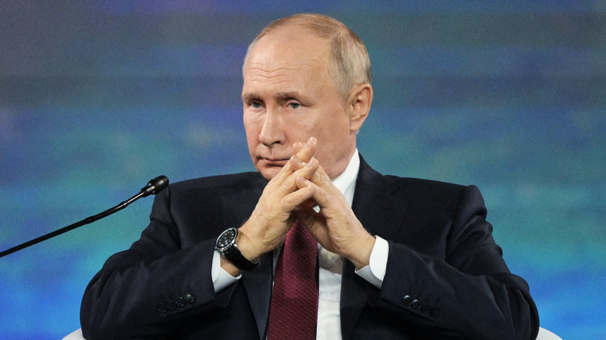 Putin warheads to Belarus.jpg
