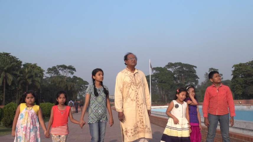 bijoyer_golpo.jpg