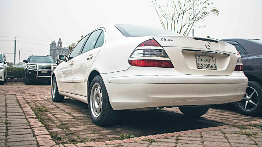 mercedes2.jpg