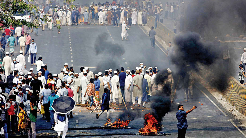 hefajat-e-islam-activists5.jpg