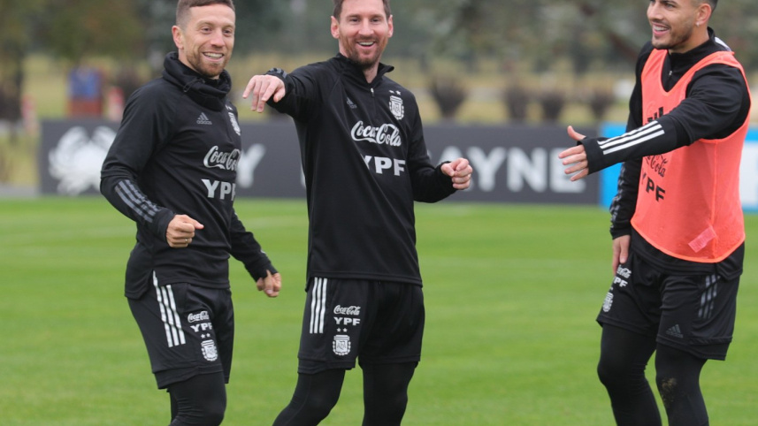 argentina_train_0.jpg