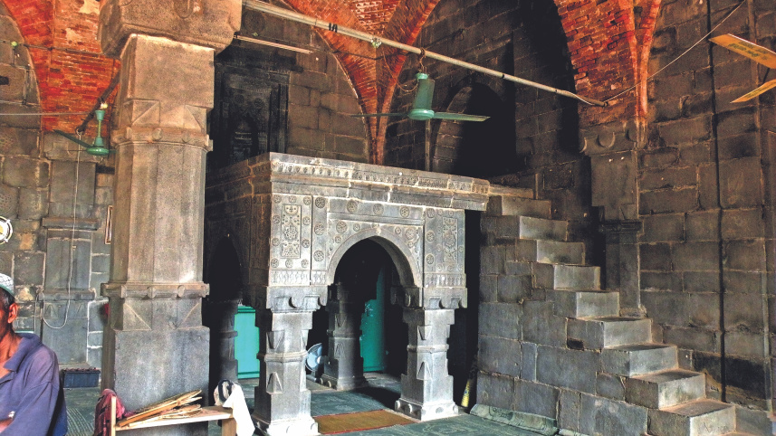 badshah-ka_takth.jpg