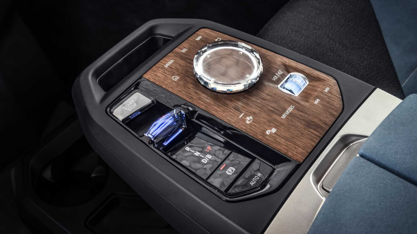 bmw-ix_4.jpg