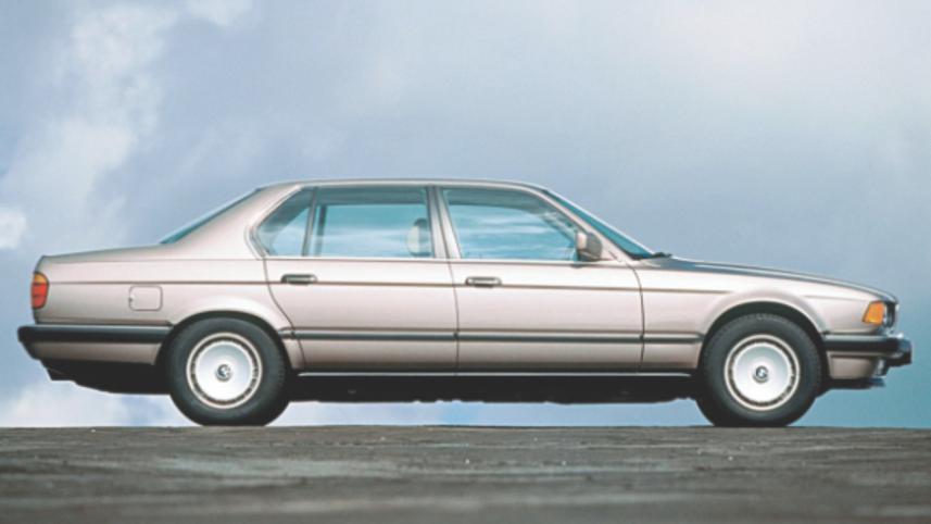 BMW 750i.jpg