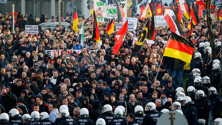 cologne-ani-migrant-protest-reuters-wb3.jpg