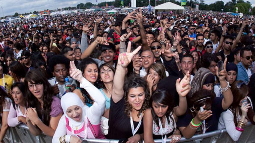 crowd 2 new.jpg