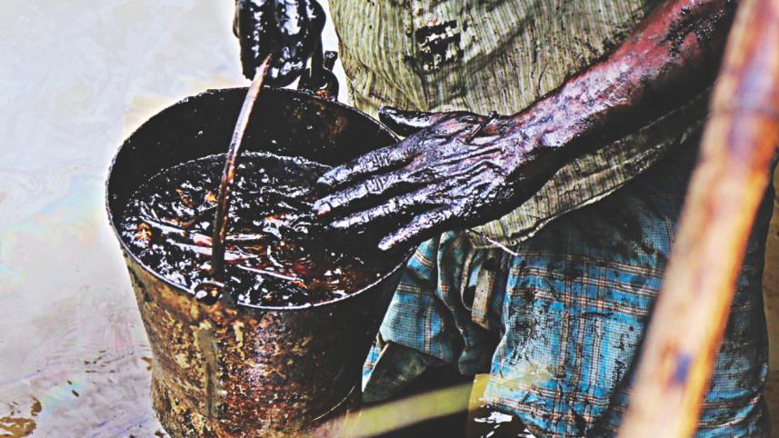 ctg oil spill 4.jpg