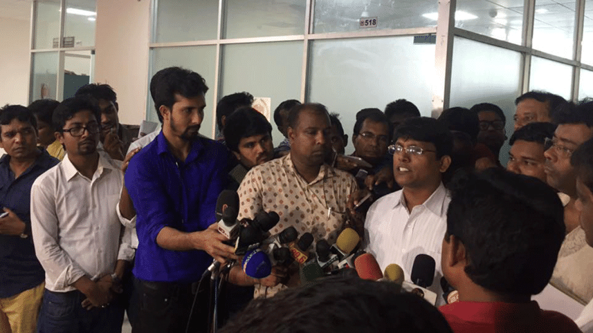 ec-talks-wb.gif