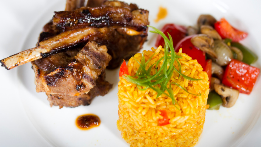 feasting_on_lamb3.jpg