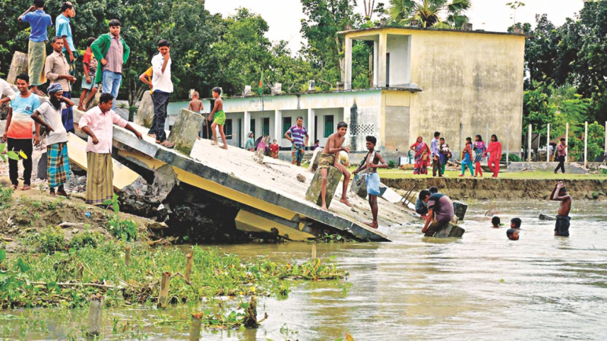 flooded 23.jpg