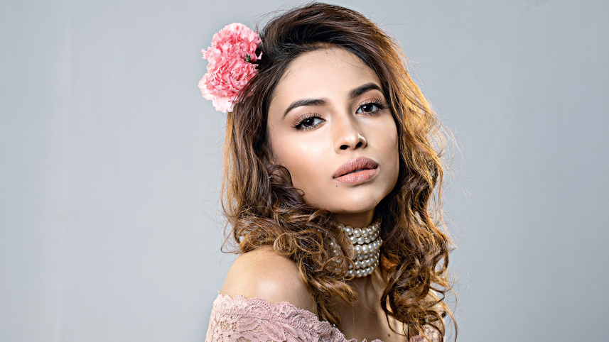 flower-hair2.jpg
