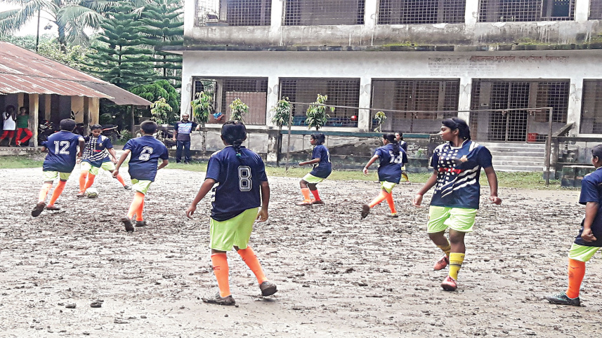 goaldah-girls-1.jpg