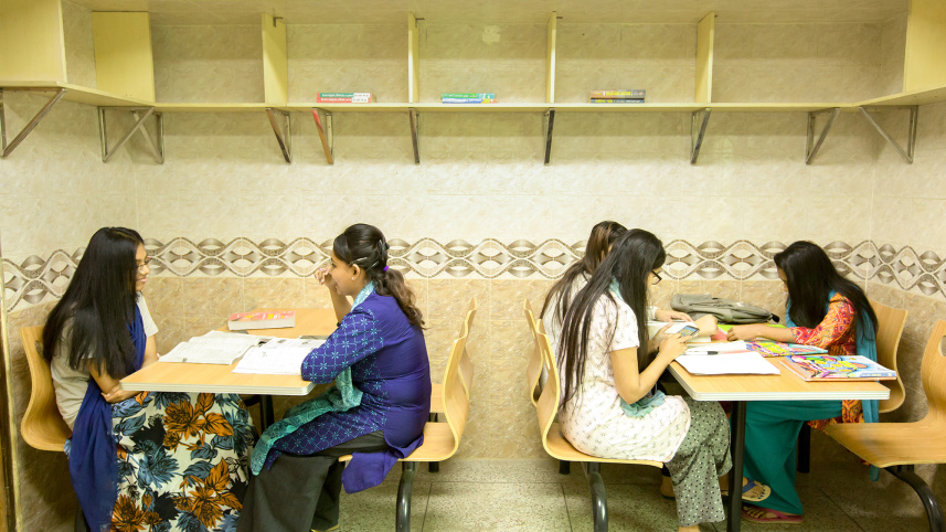 hostel_female_reading_room_mirpur.jpg
